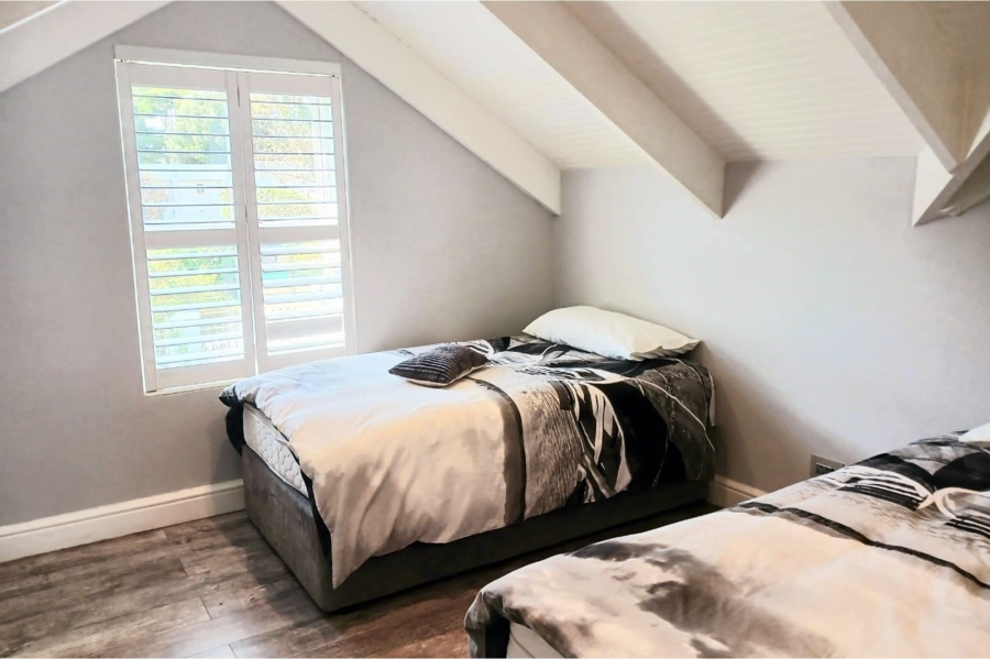4 Bedroom Property for Sale in Noordhaven Western Cape